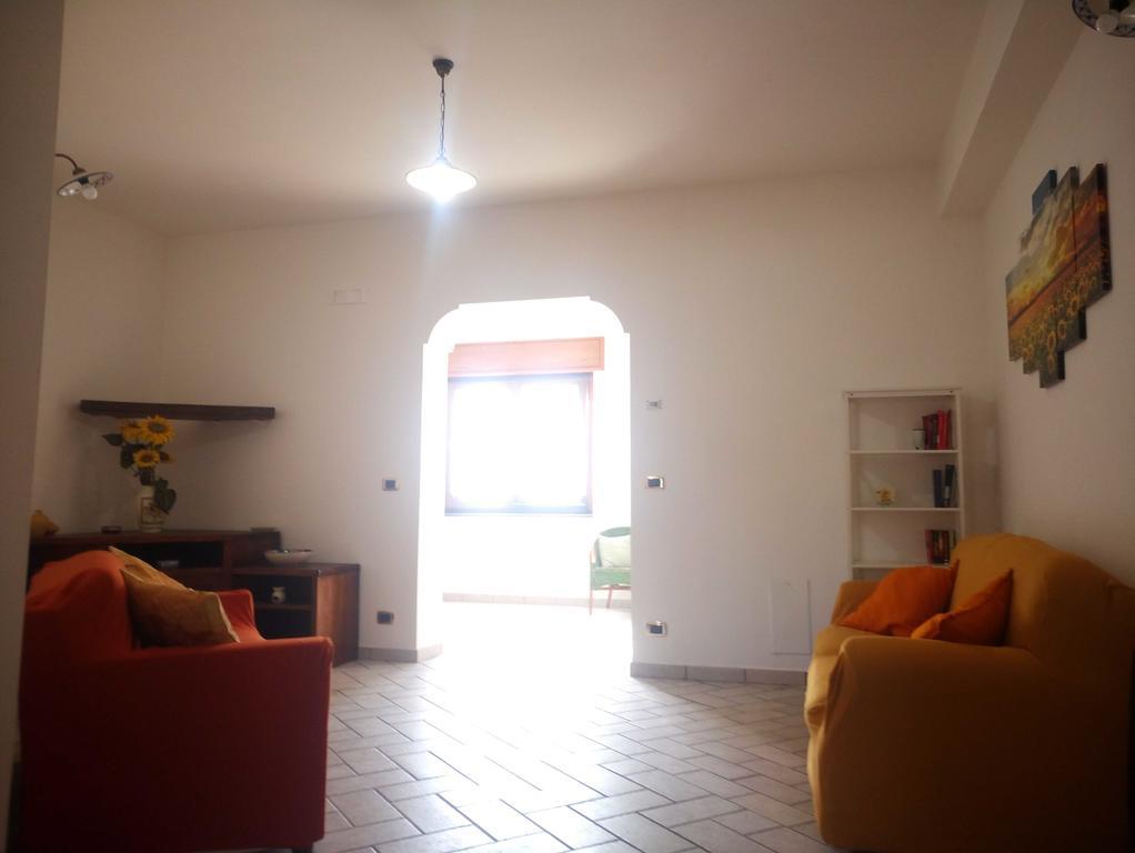 La Casa Dei Fiori - Ospitalita Diffusa Аджерола Екстериор снимка