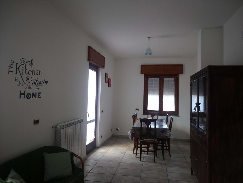 La Casa Dei Fiori - Ospitalita Diffusa Аджерола Екстериор снимка