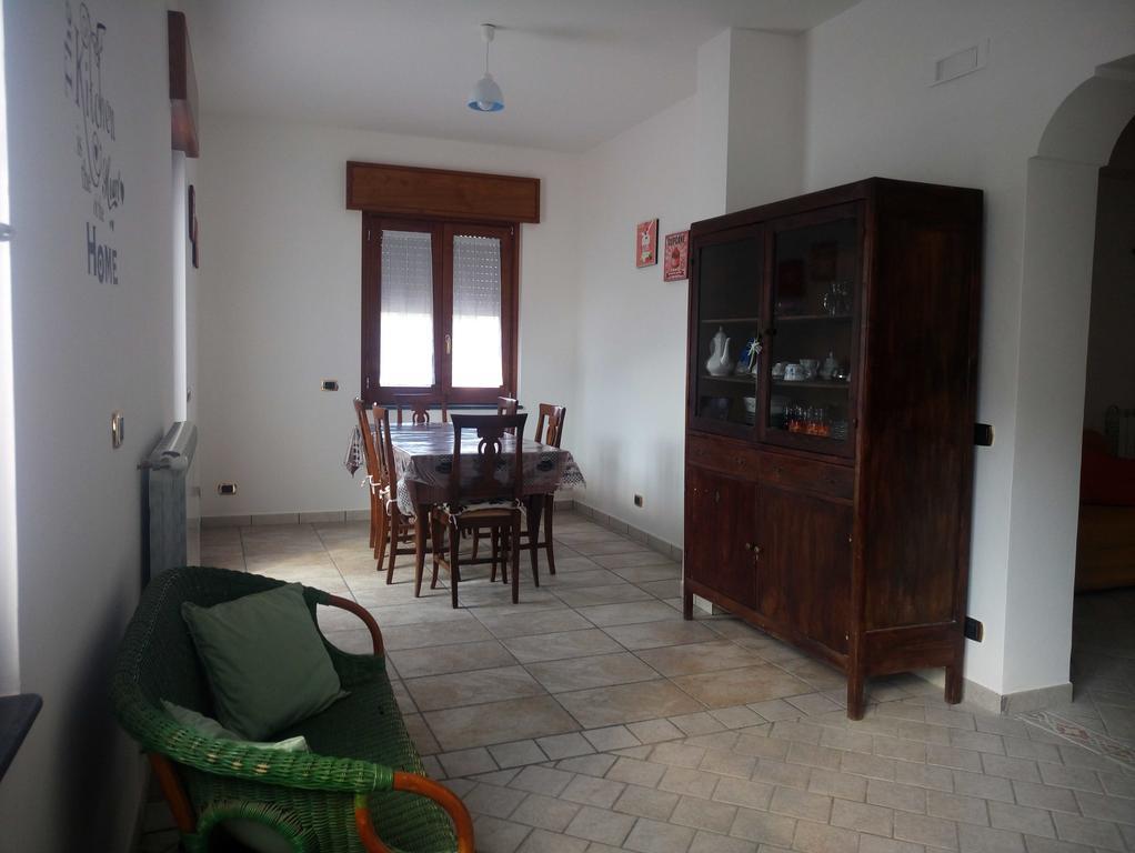 La Casa Dei Fiori - Ospitalita Diffusa Аджерола Екстериор снимка